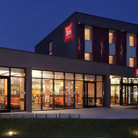 Ibis Beauvais Aeroport Hotel Екстериор снимка