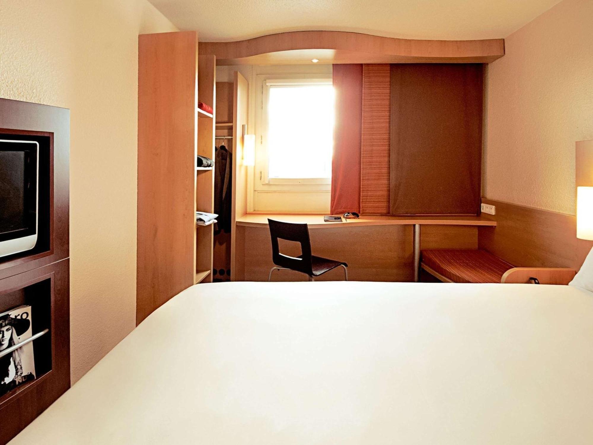 Ibis Beauvais Aeroport Hotel Екстериор снимка